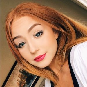 Meet your Posher, Sabrina